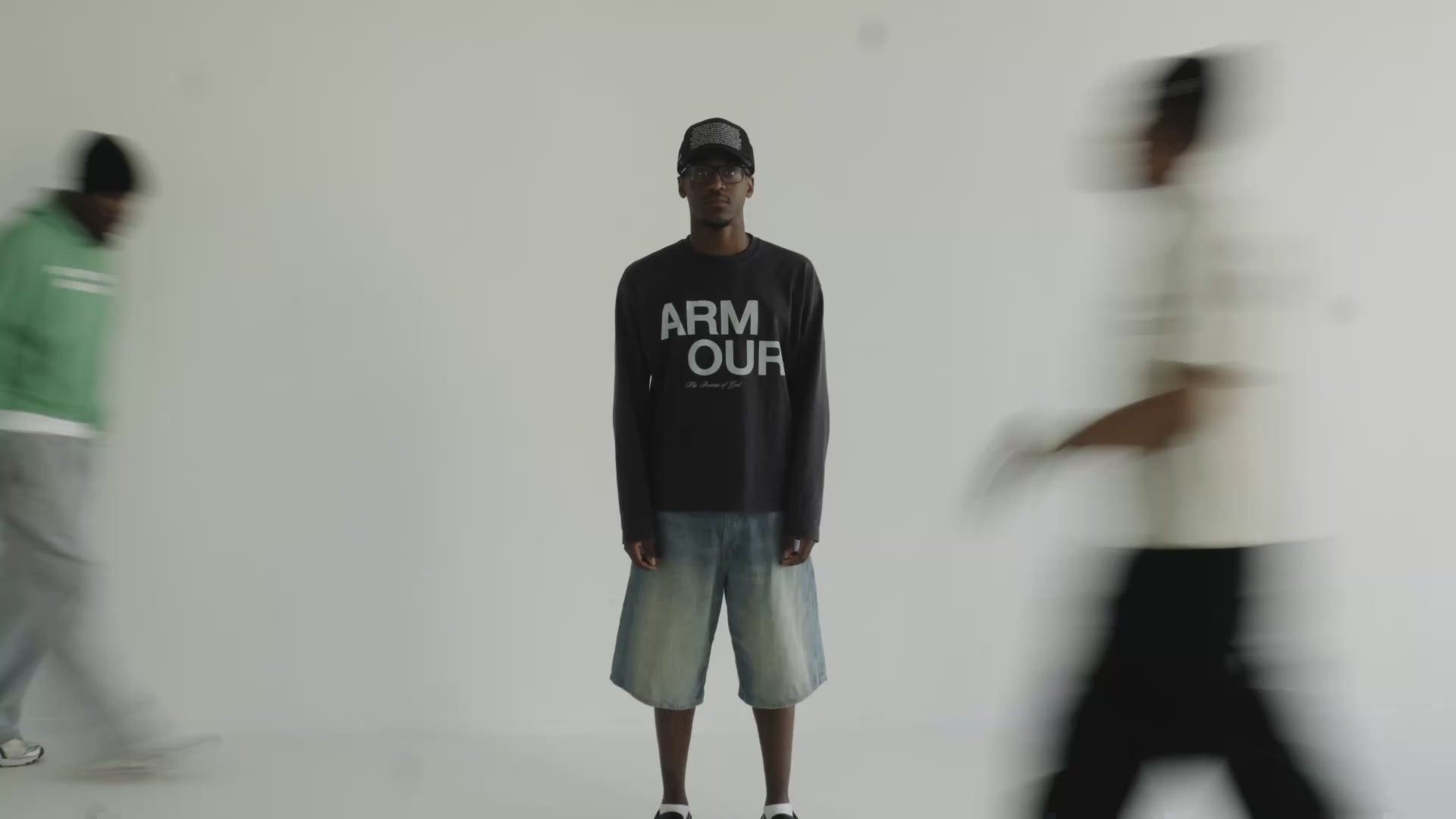 Load video: 